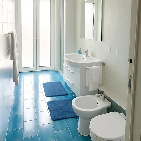 Casa Isabella - Near Historical Center דירה נאפולי