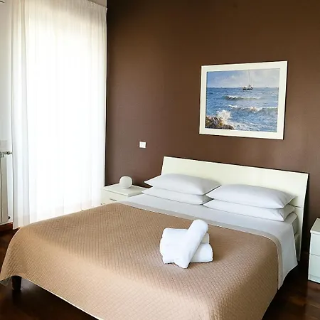 דירה Casa Isabella - Near Historical Center נאפולי